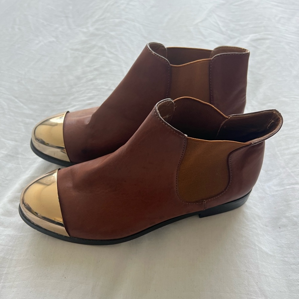 Ecote Tan Gold Cap Toe Ankle Boots